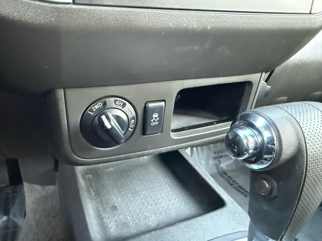 Nissan Xterra X 4WD 2014