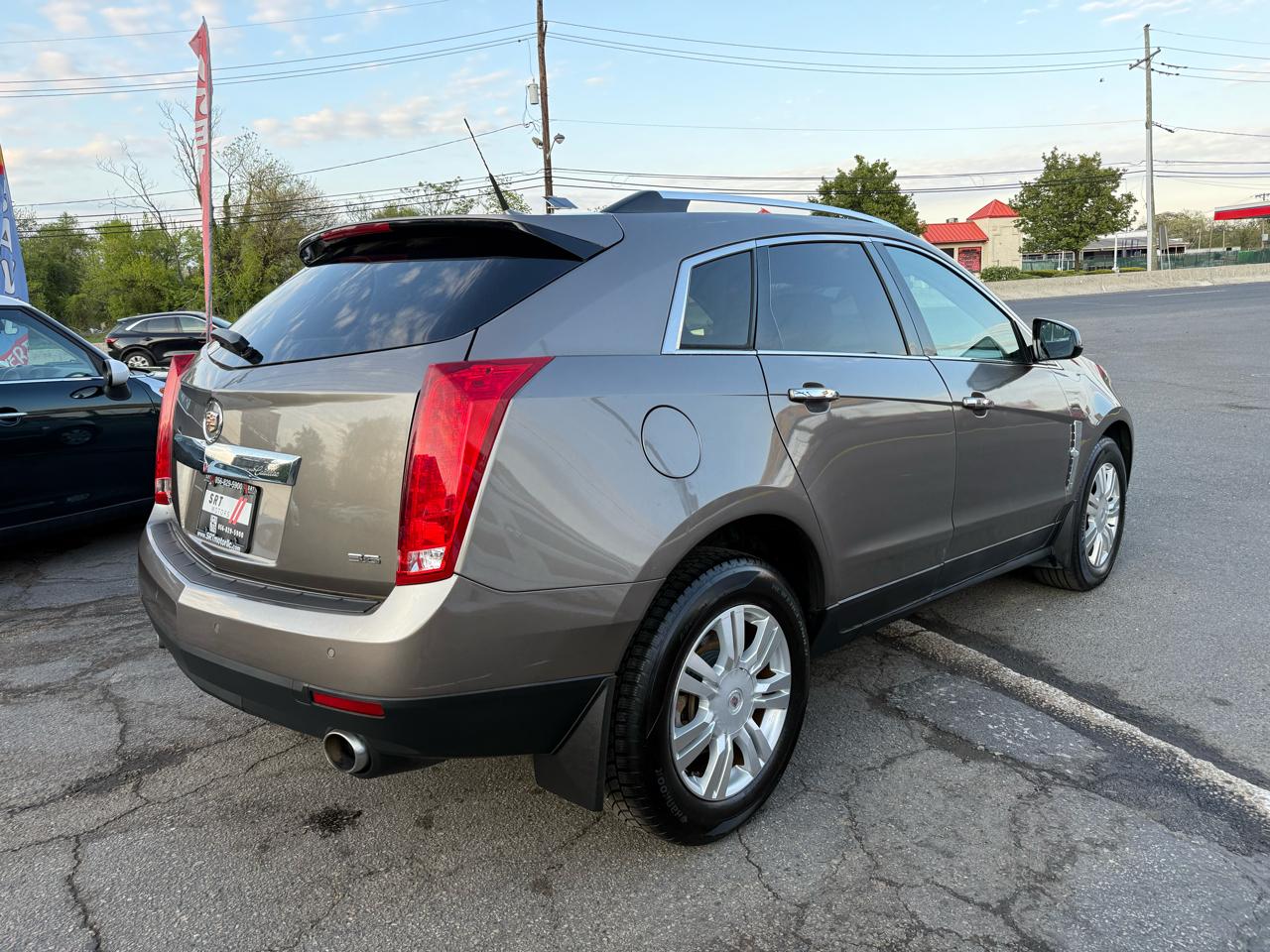 Cadillac SRX Luxury 2012