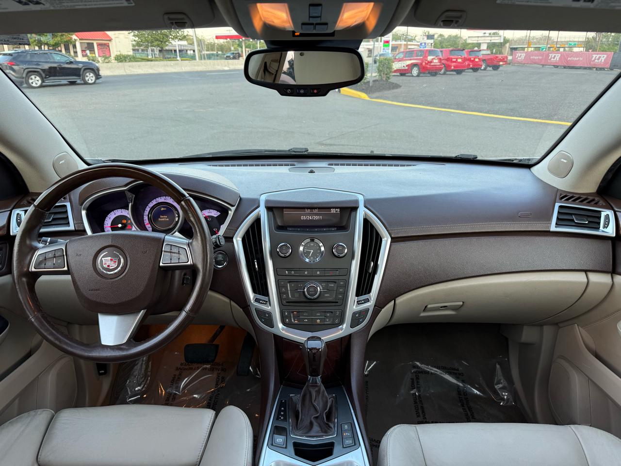 Cadillac SRX Luxury 2012