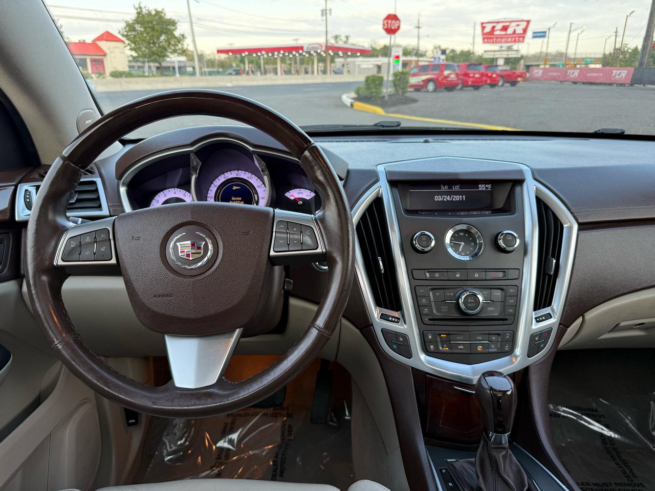 Cadillac SRX Luxury 2012