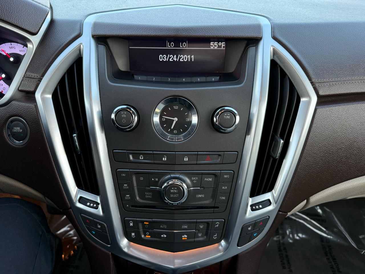 Cadillac SRX Luxury 2012