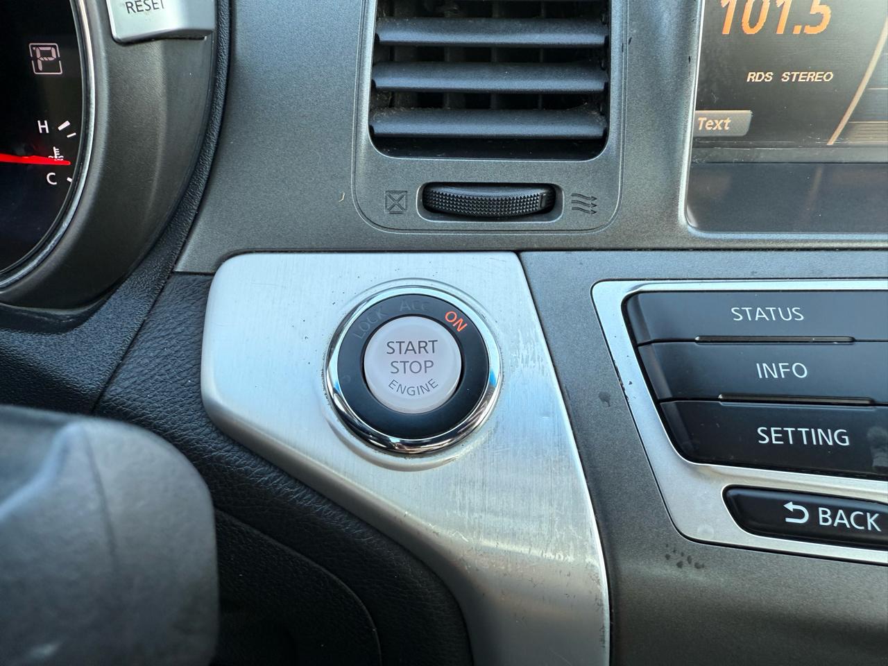 Nissan Murano SL AWD 2012