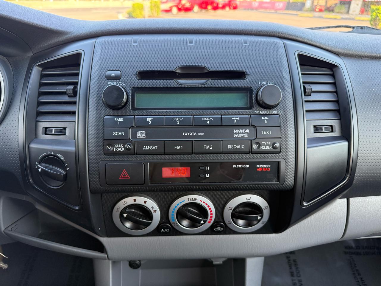 Toyota Tacoma Double Cab V6 4WD 2010
