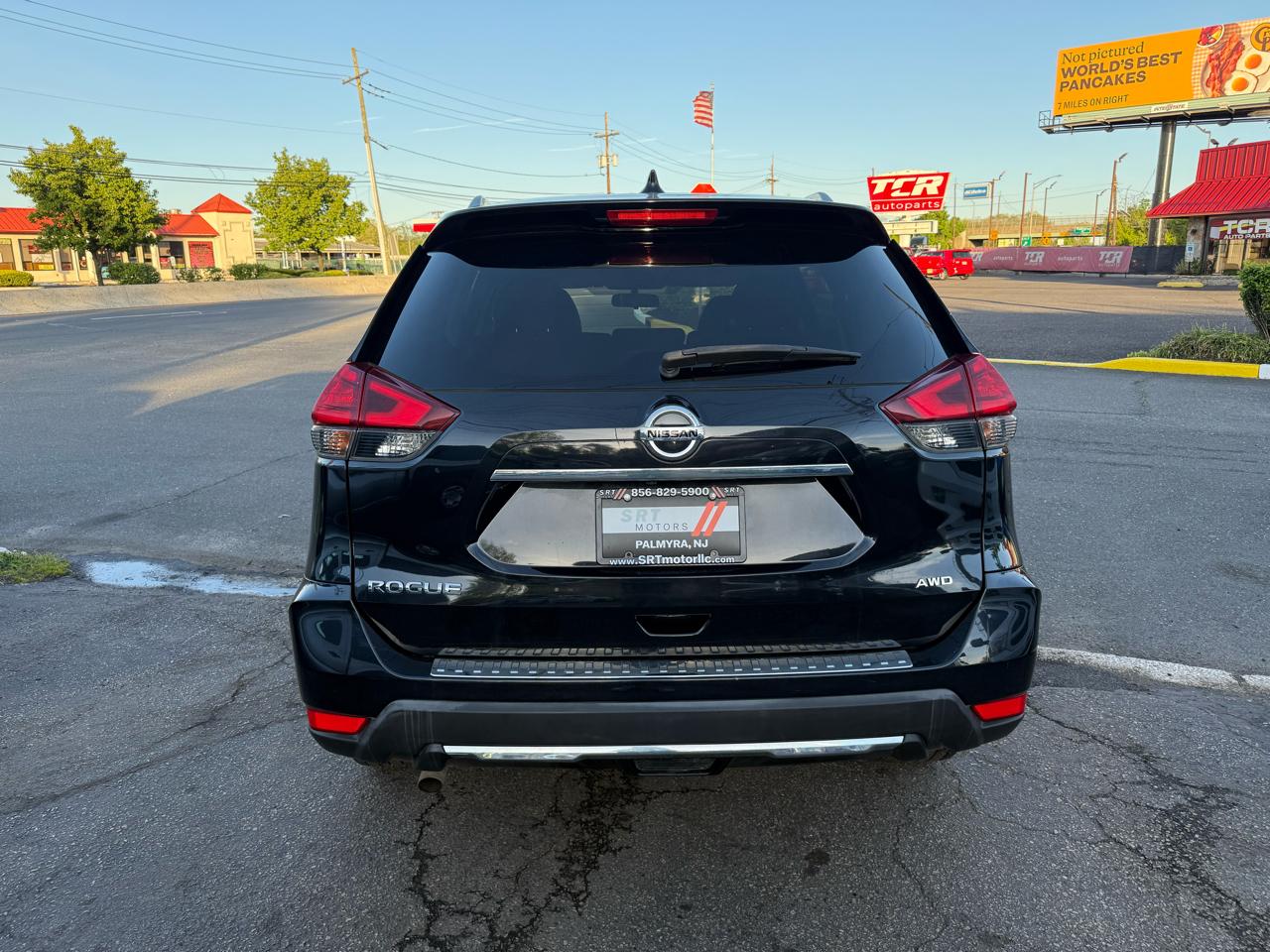 Nissan Rogue AWD SV 2017