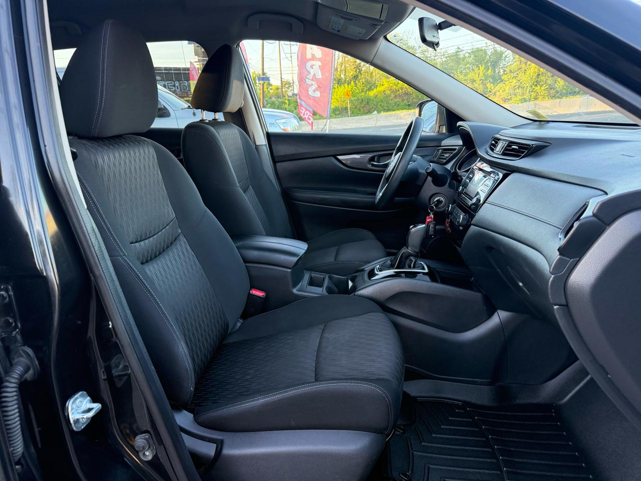 Nissan Rogue AWD SV 2017