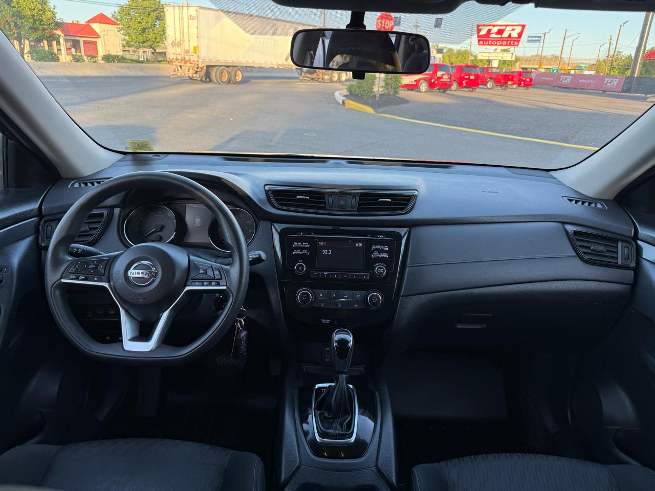 Nissan Rogue AWD SV 2017