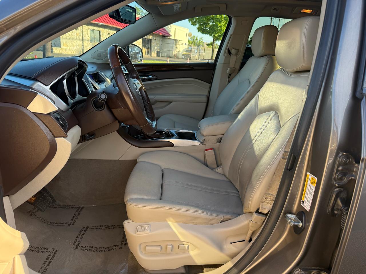 Cadillac SRX Luxury Collection AWD 2011