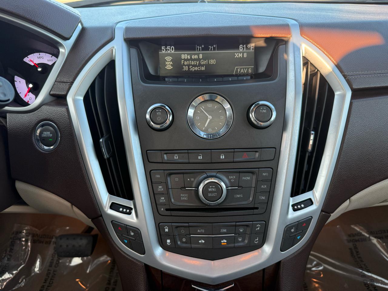 Cadillac SRX Luxury Collection AWD 2011