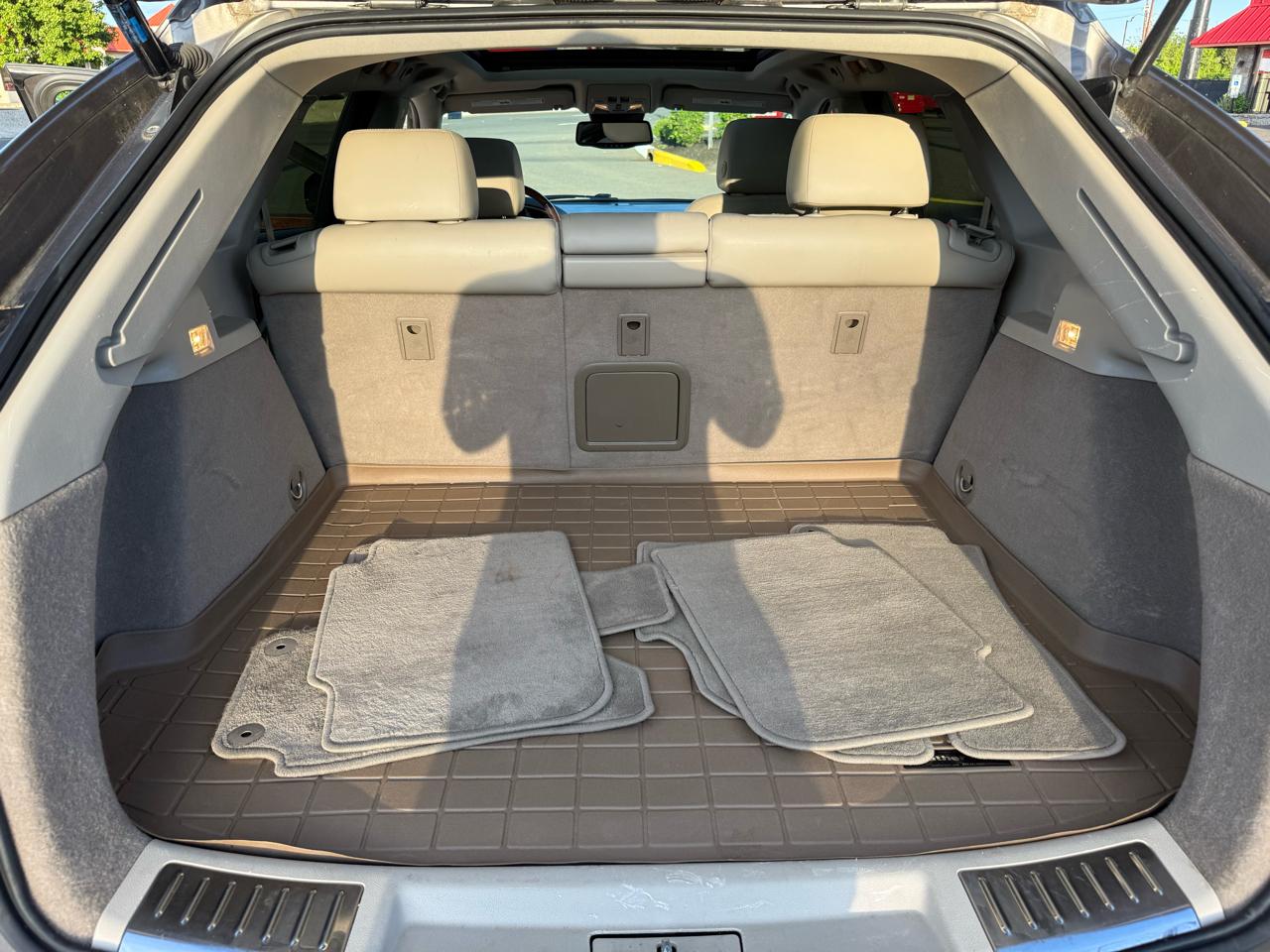 Cadillac SRX Luxury Collection AWD 2011