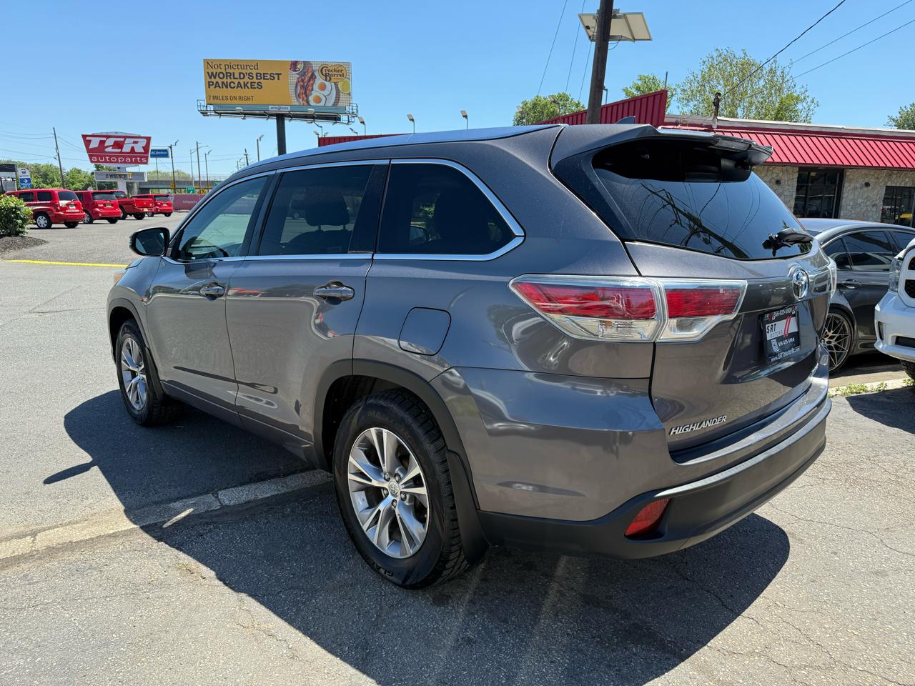 Toyota Highlander XLE AWD V6 2015