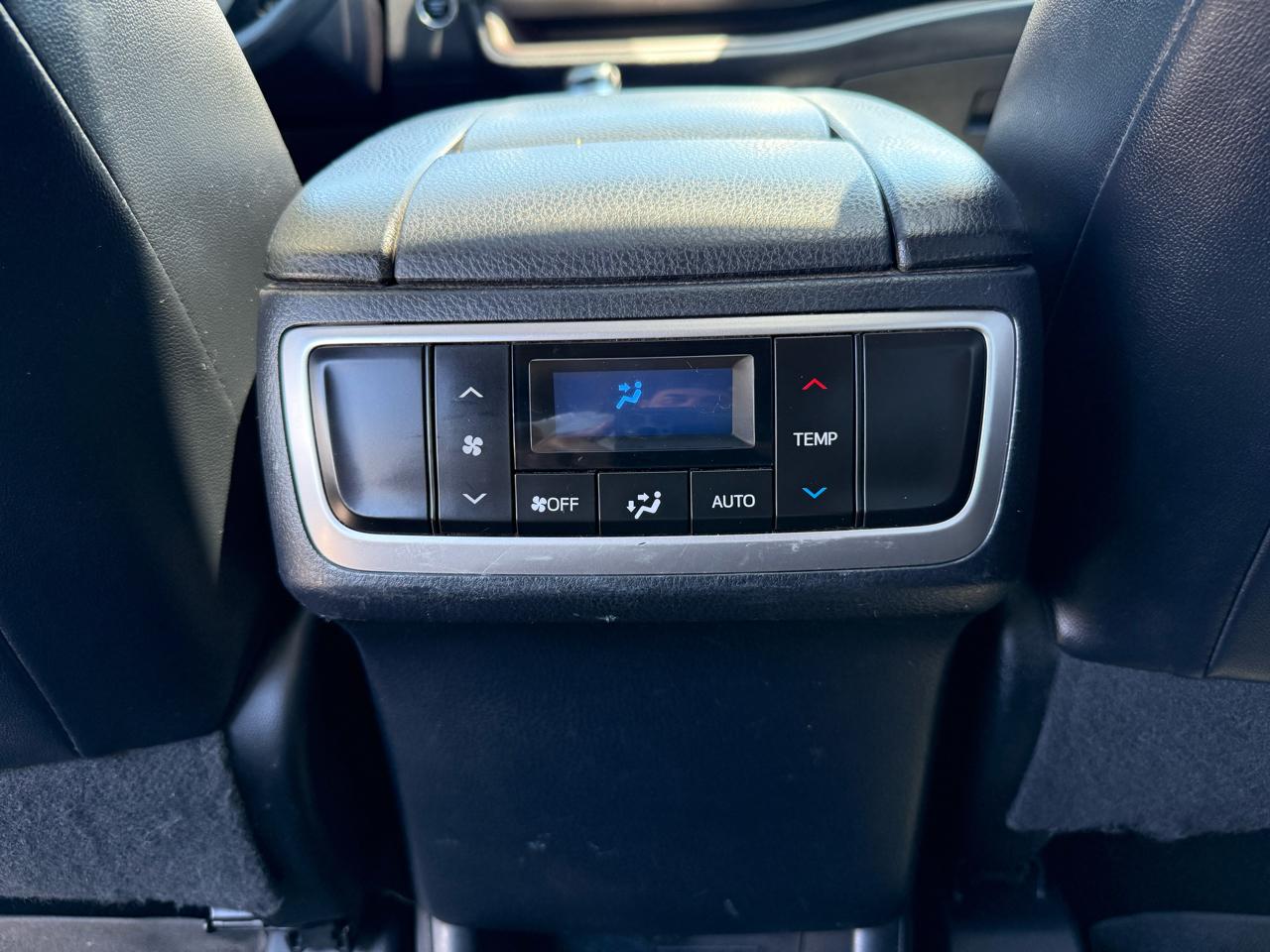 Toyota Highlander XLE AWD V6 2015