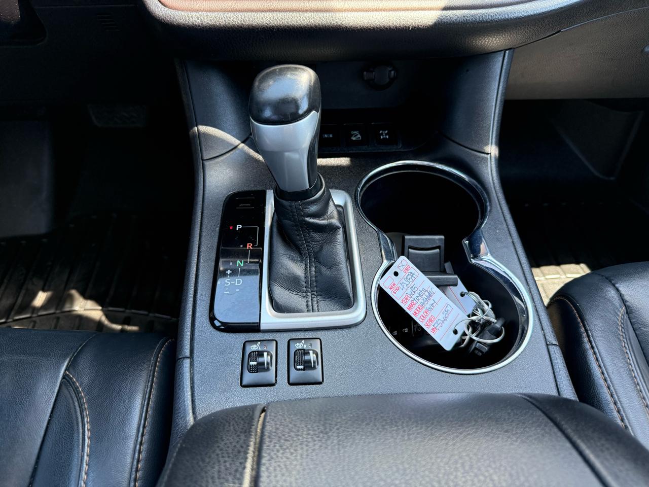 Toyota Highlander XLE AWD V6 2015