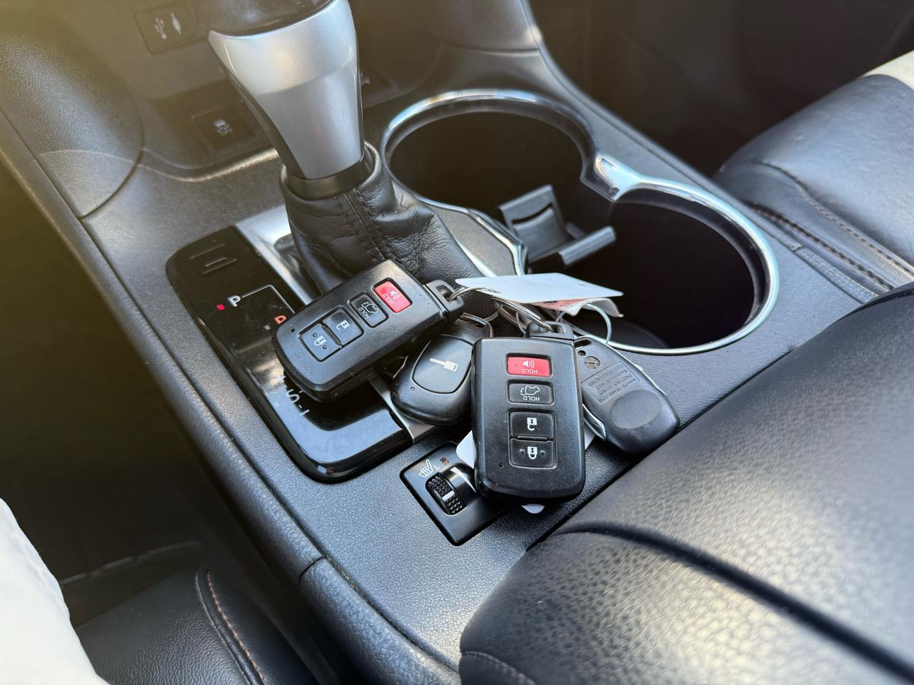 Toyota Highlander XLE AWD V6 2015