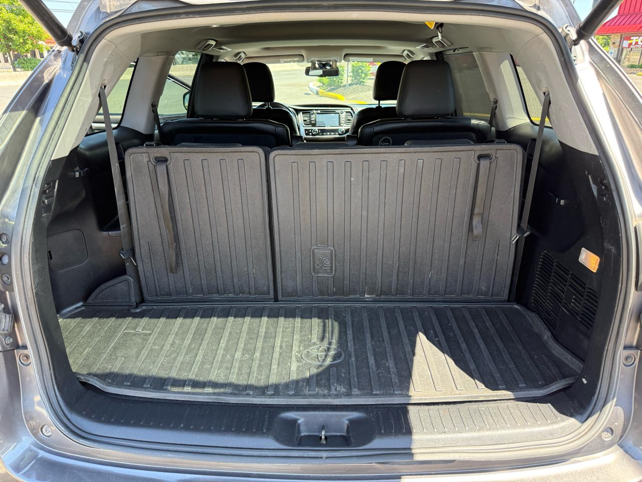 Toyota Highlander XLE AWD V6 2015
