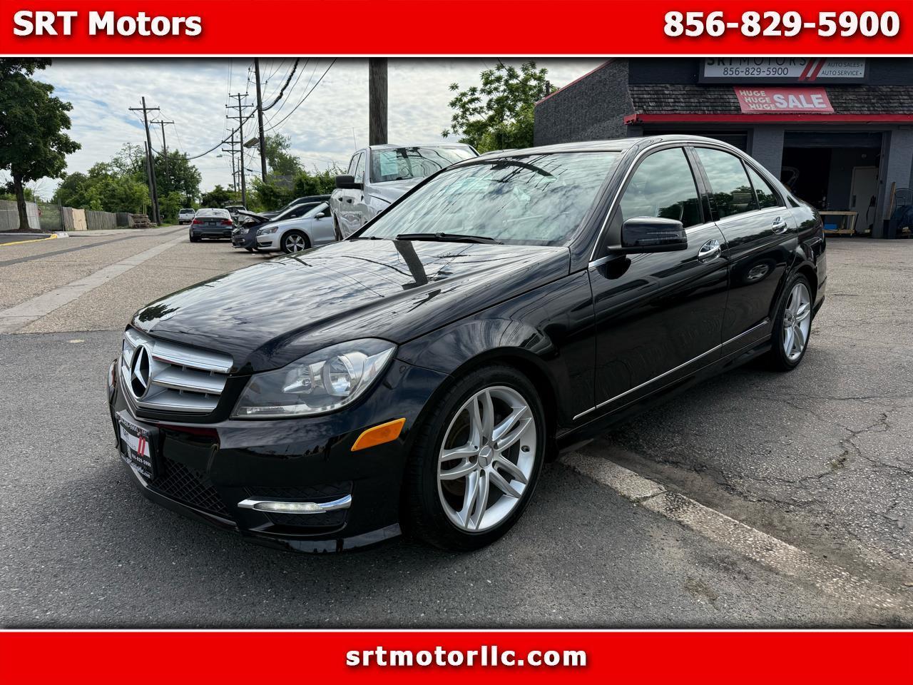 Mercedes-Benz C-Class C300 4MATIC Luxury Sedan 2012