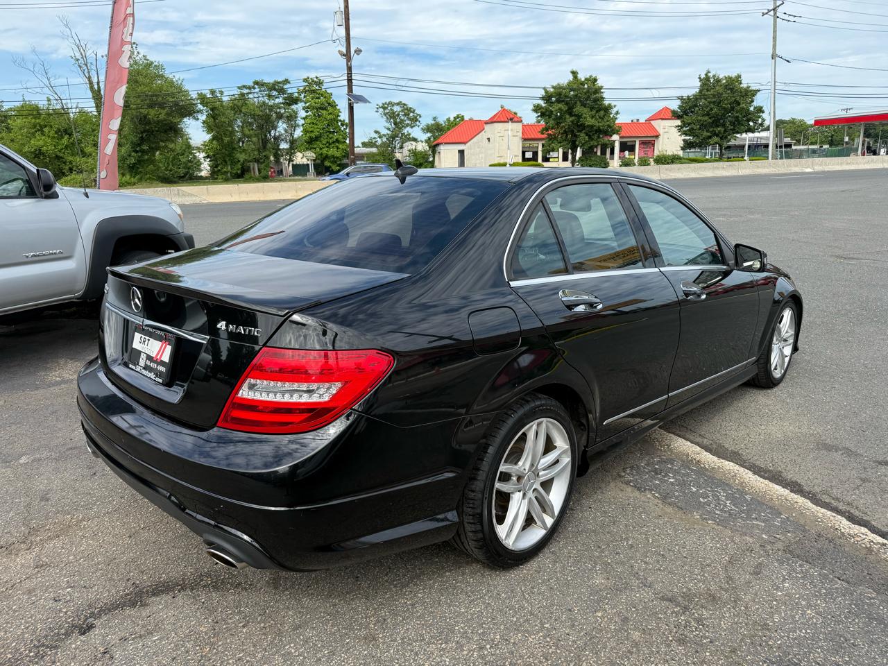 Mercedes-Benz C-Class C300 4MATIC Luxury Sedan 2012