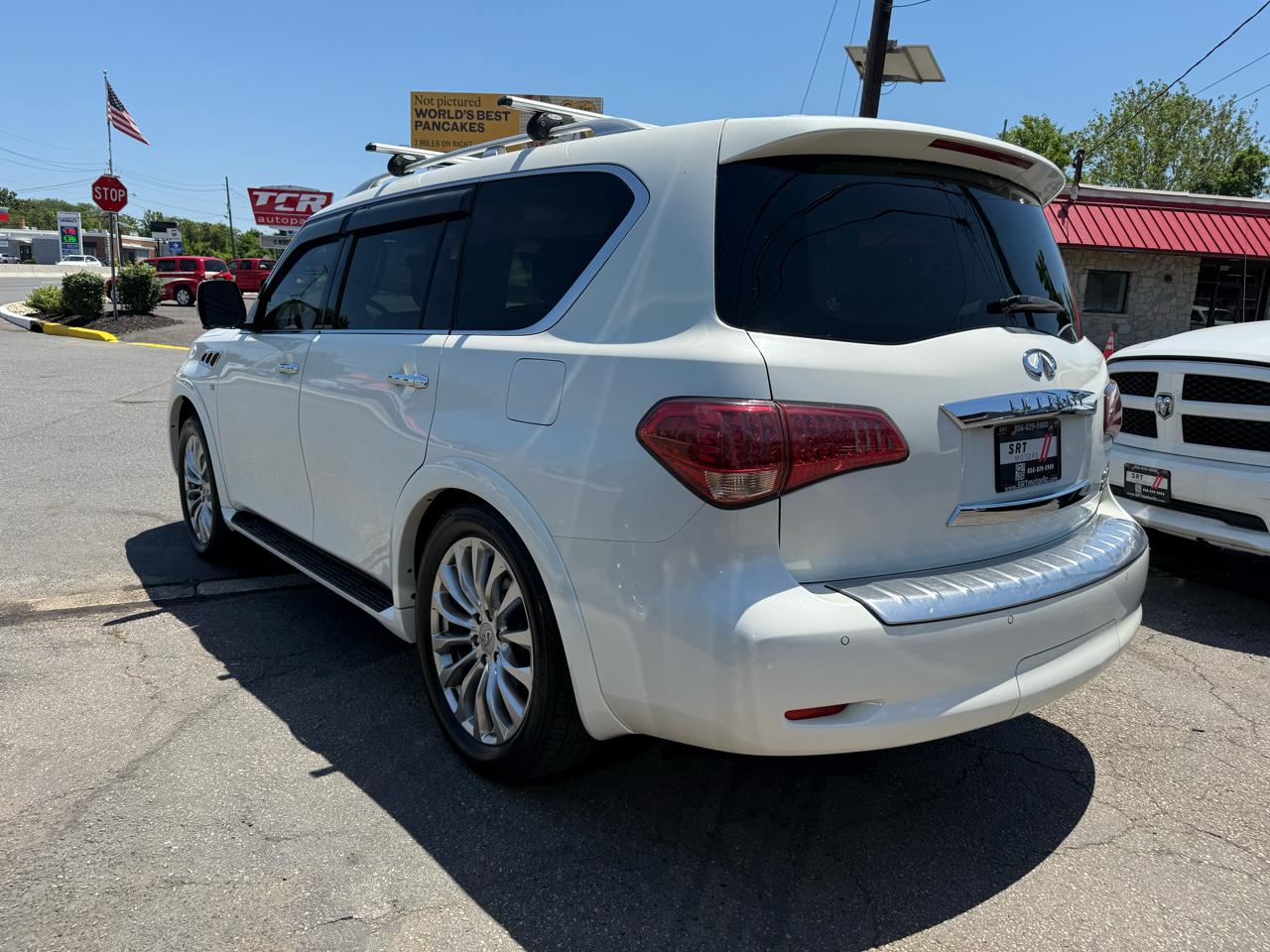 Infiniti QX80 4WD 2015