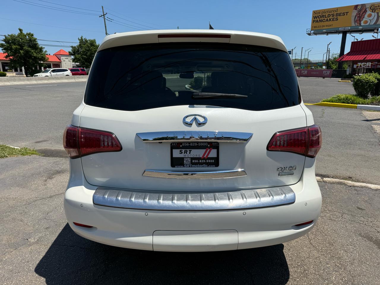 Infiniti QX80 4WD 2015