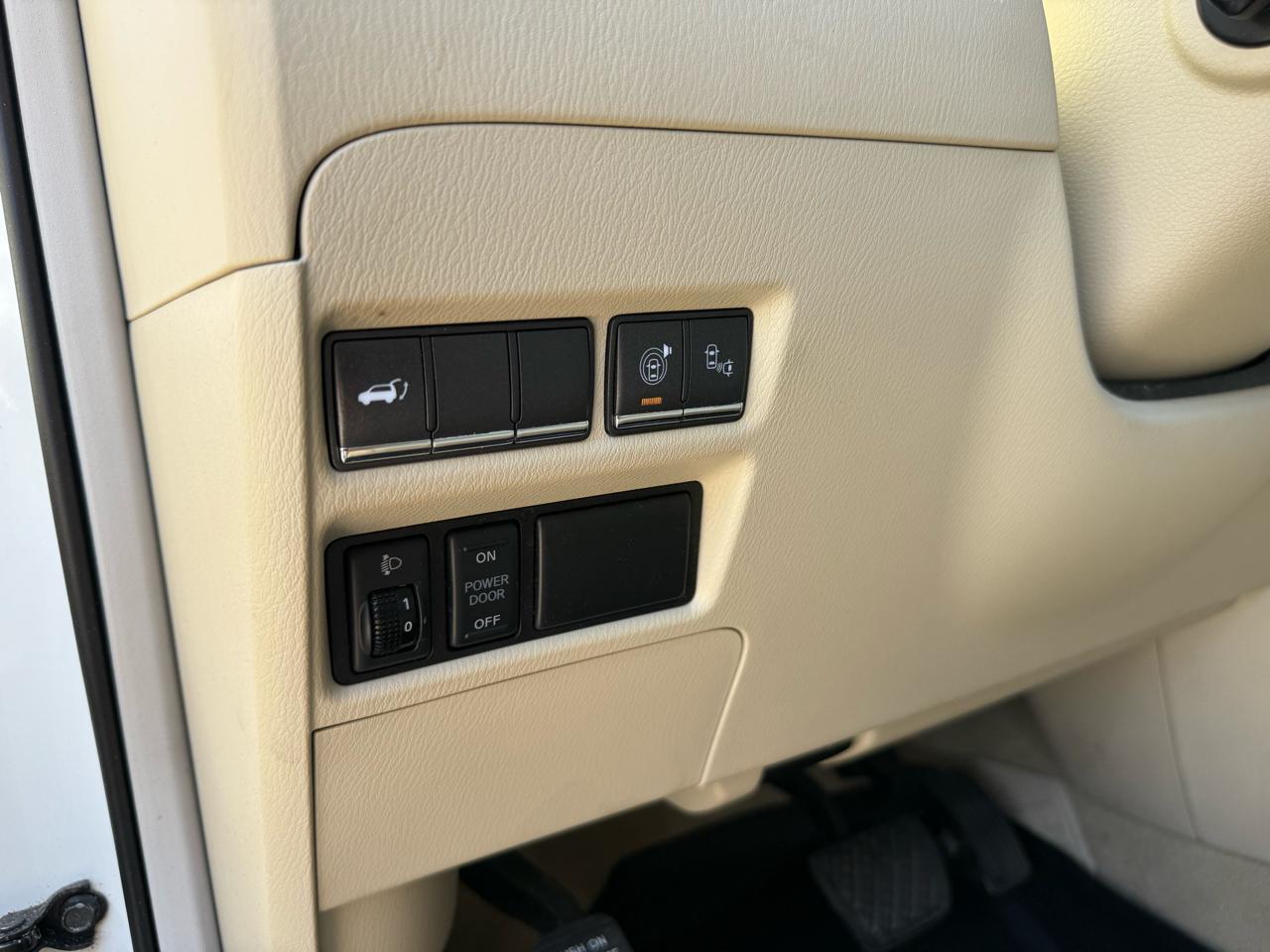 Infiniti QX80 4WD 2015