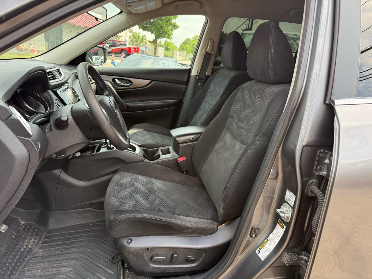 Nissan Rogue AWD SV 2014