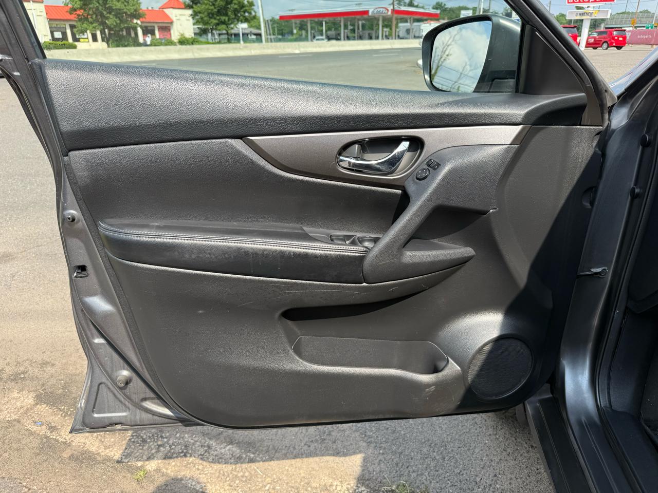 Nissan Rogue AWD SV 2014