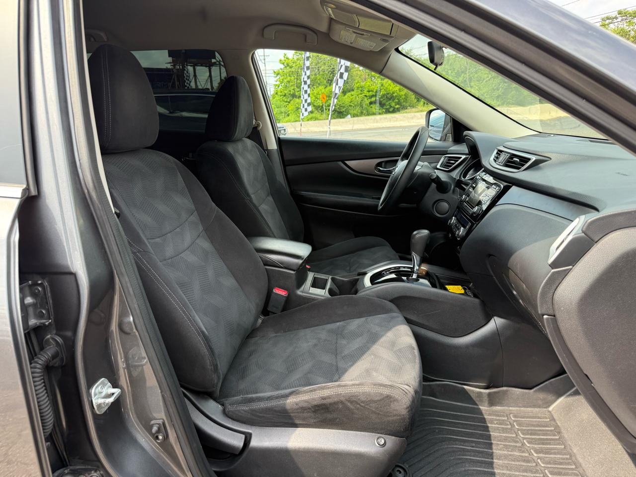 Nissan Rogue AWD SV 2014