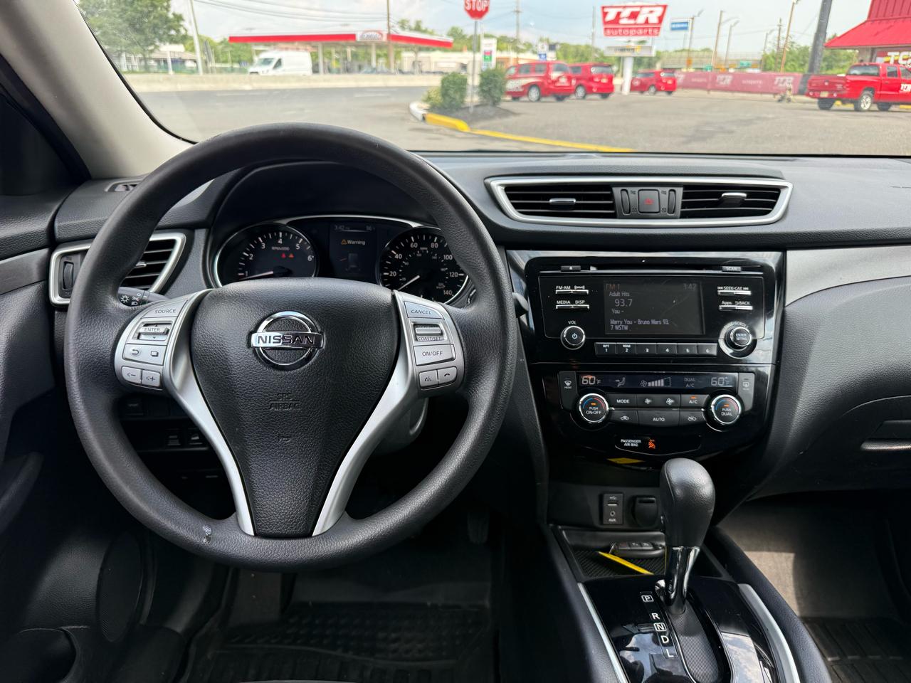 Nissan Rogue AWD SV 2014