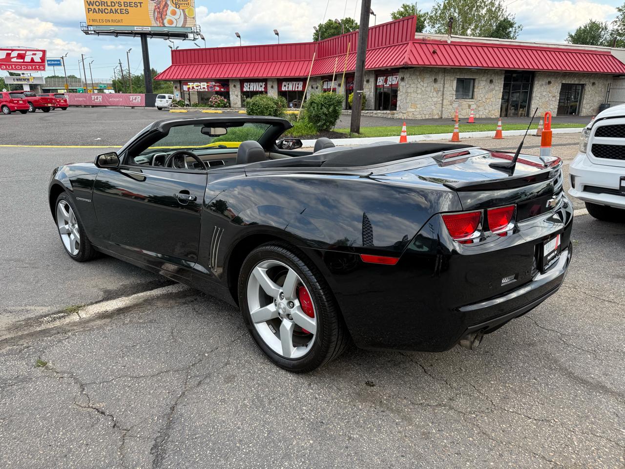 Chevrolet Camaro Convertible 2LT 2011