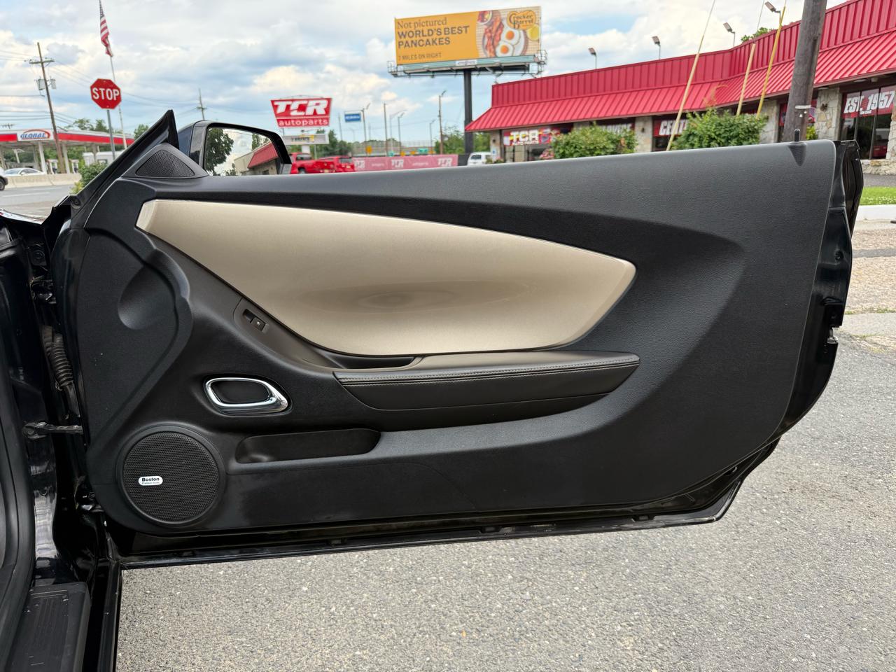 Chevrolet Camaro Convertible 2LT 2011
