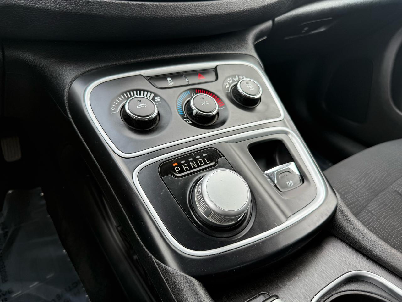 Chrysler 200 LX 2016