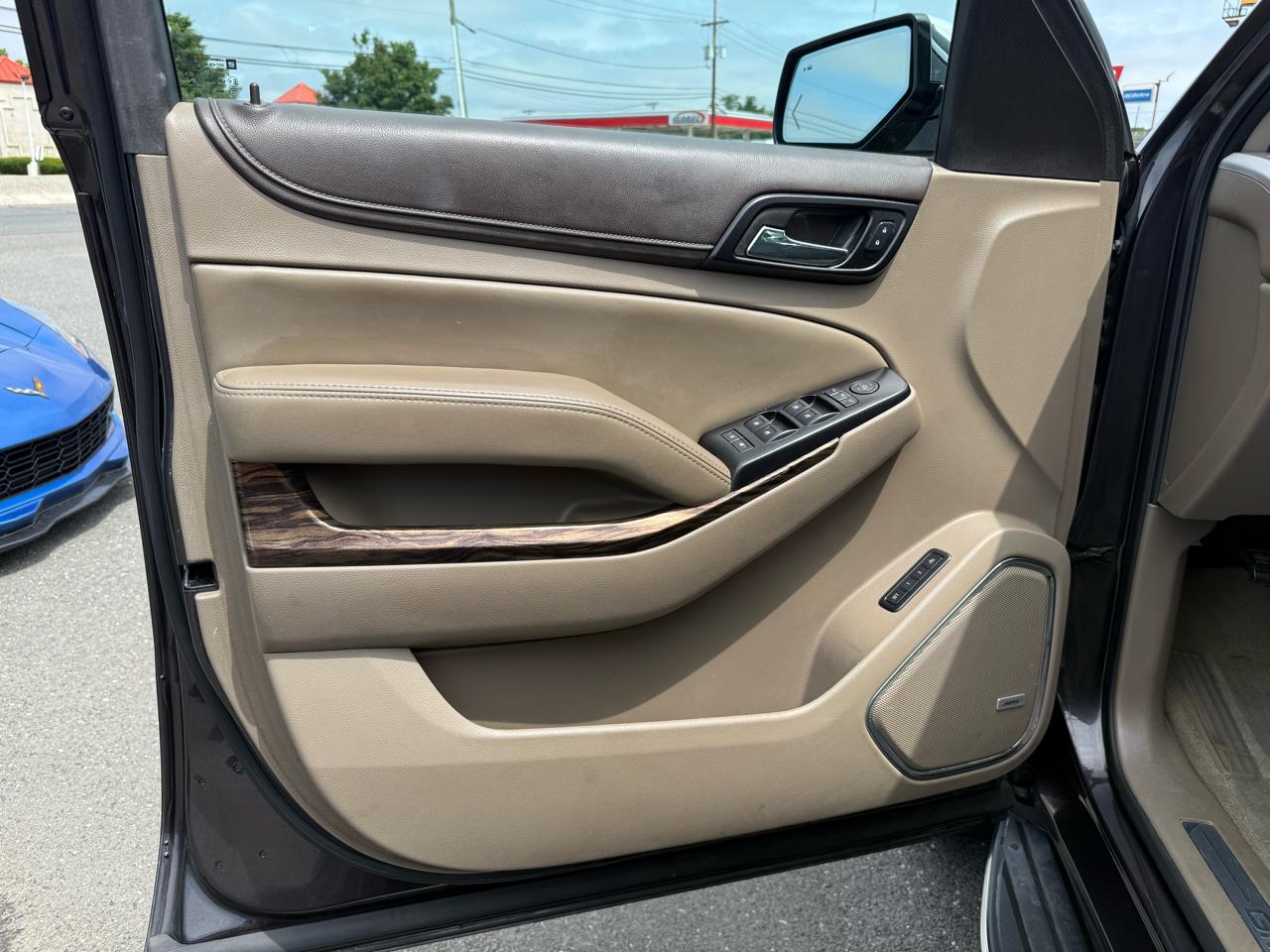 GMC Yukon XL SLT 1/2 Ton 4WD 2015