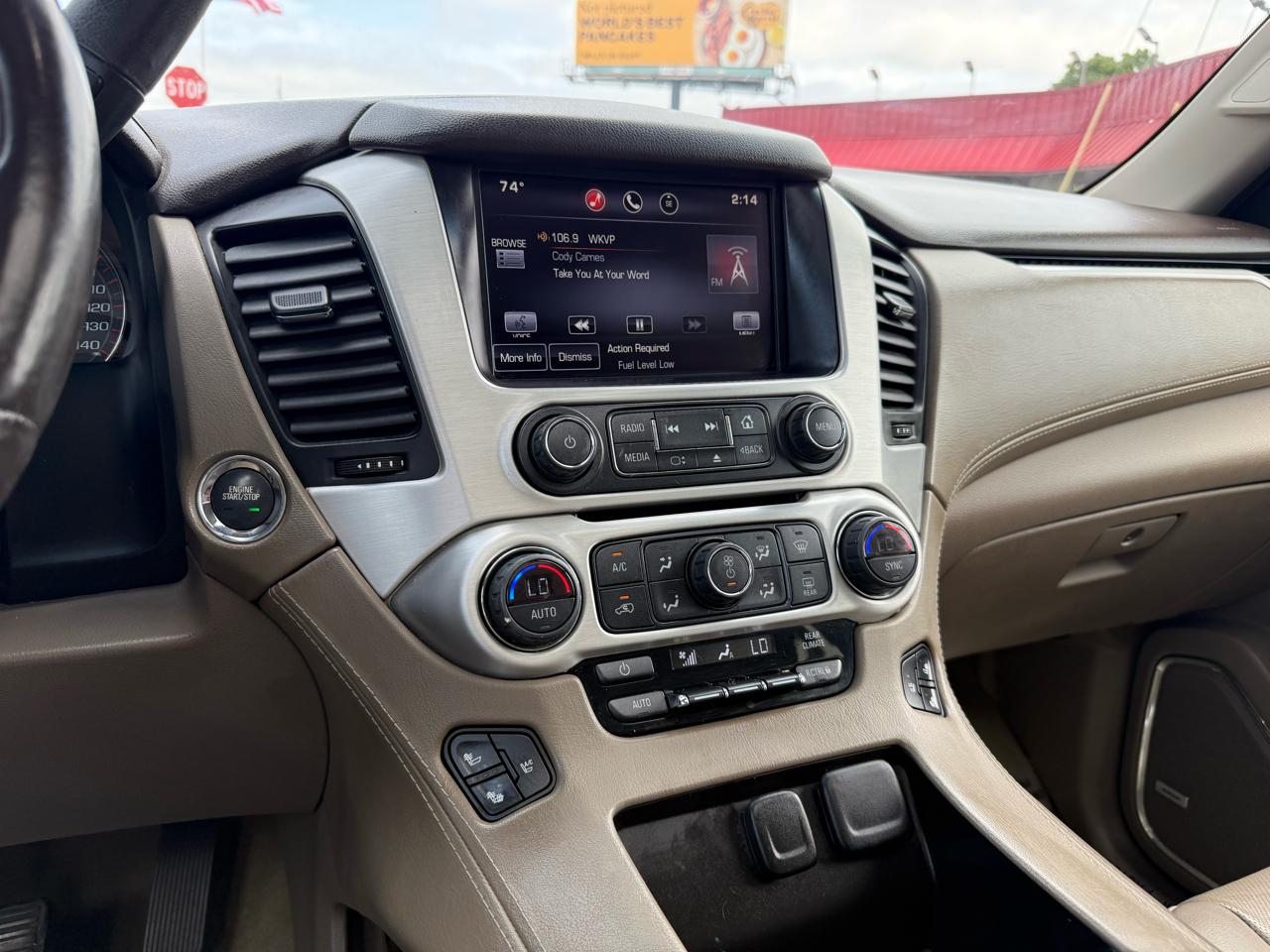 GMC Yukon XL SLT 1/2 Ton 4WD 2015
