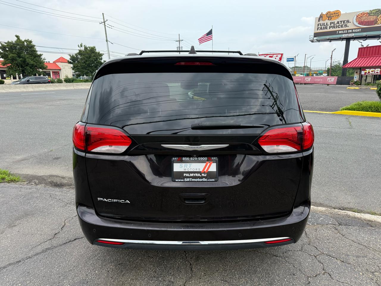 Chrysler Pacifica Touring-L 2017