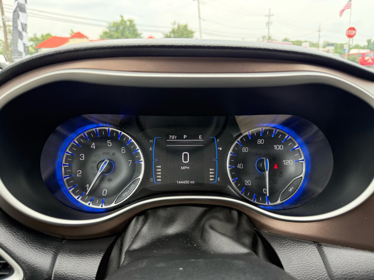Chrysler Pacifica Touring-L 2017