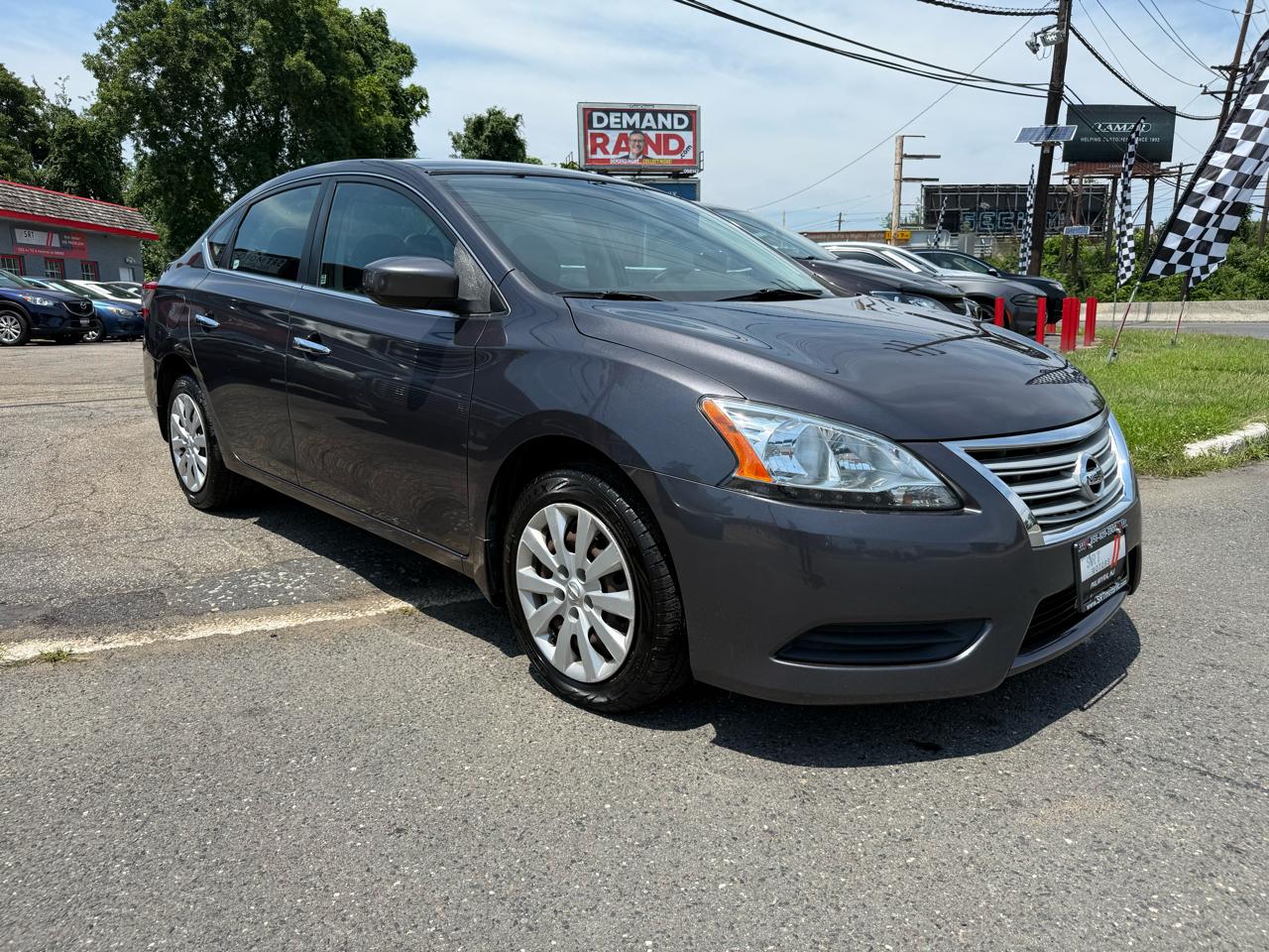 Nissan Sentra SV 4D Sedan 2015