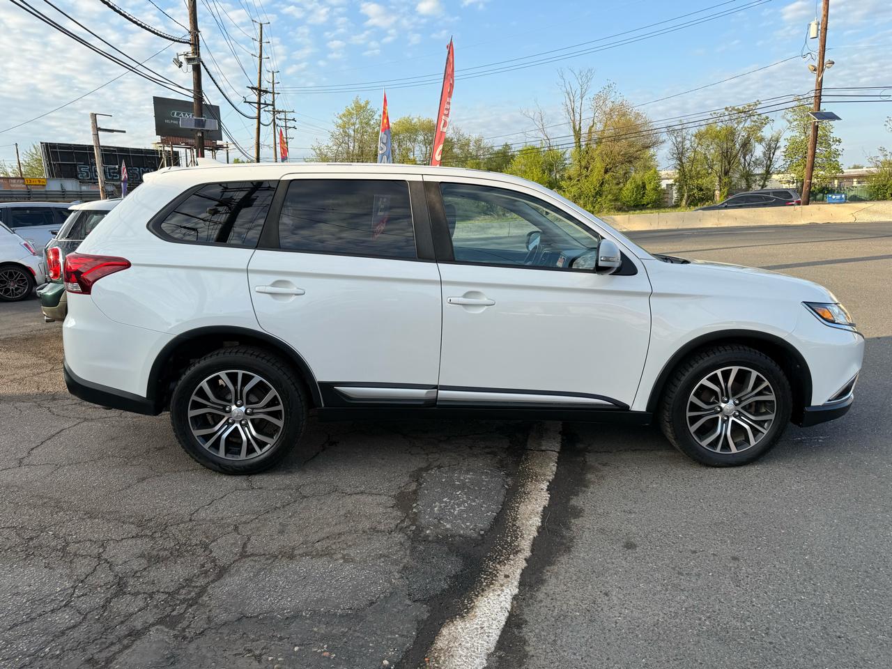 Mitsubishi Outlander SEL AWD 2018