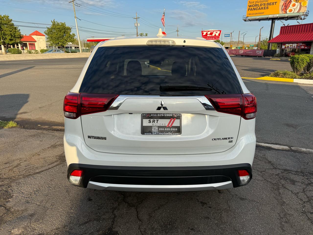 Mitsubishi Outlander SEL AWD 2018