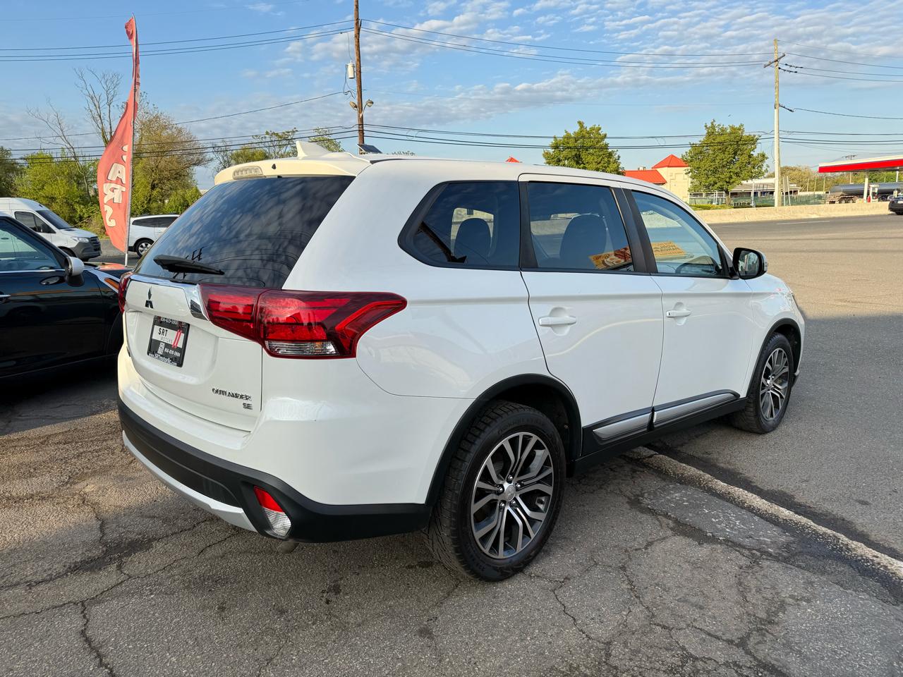 Mitsubishi Outlander SEL AWD 2018