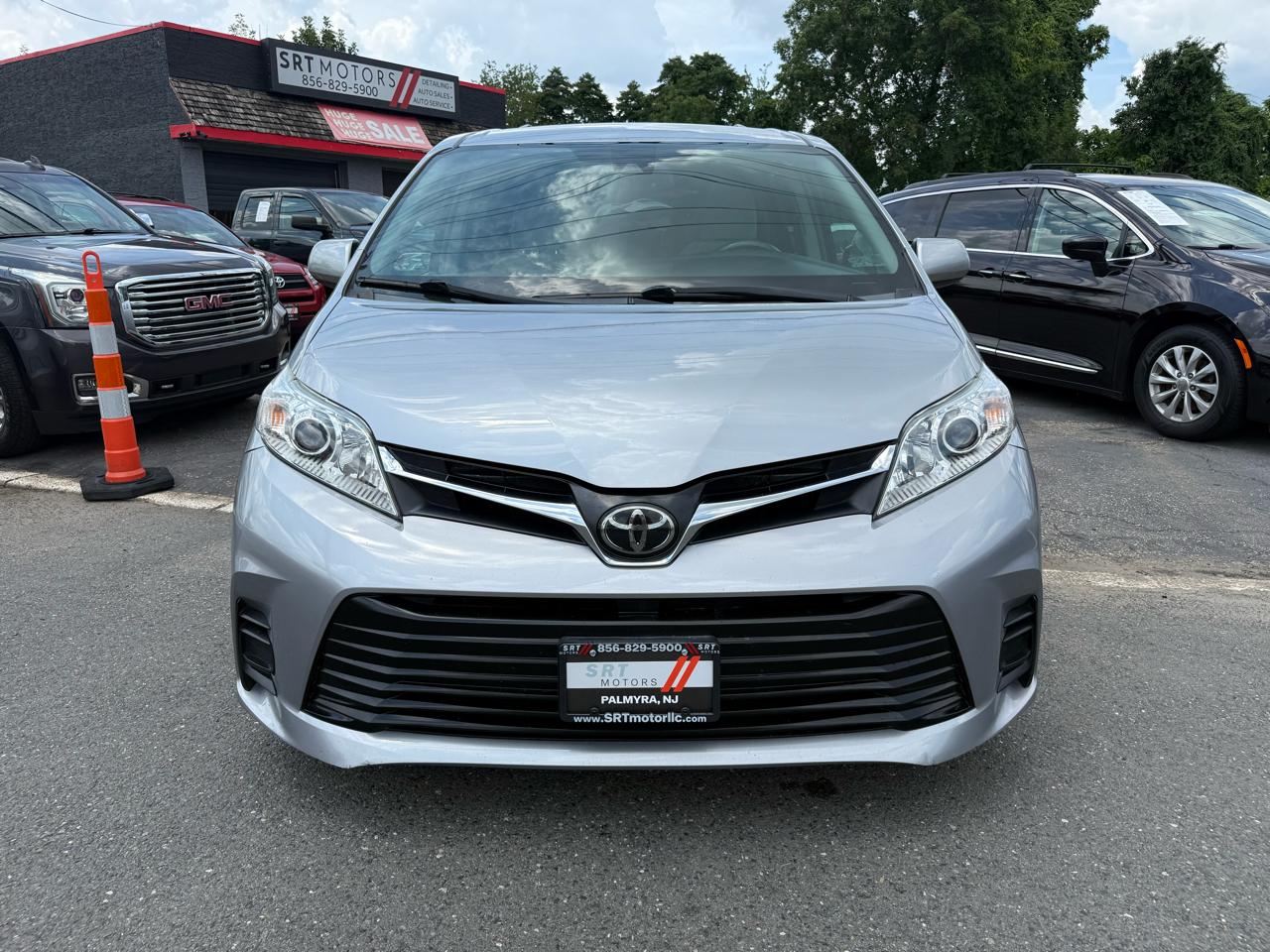 Toyota Sienna LE 8-Passenger 2018
