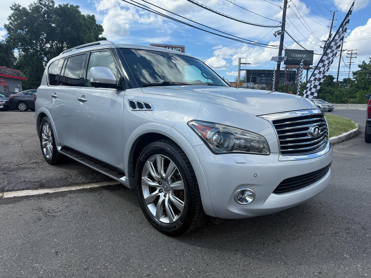 Infiniti QX56 4WD 2012