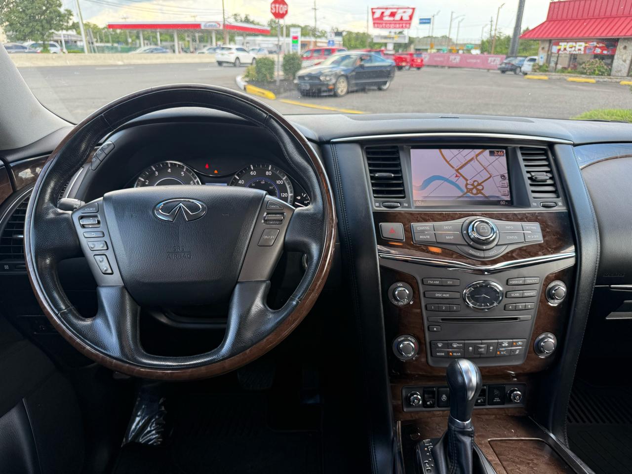 Infiniti QX56 4WD 2012