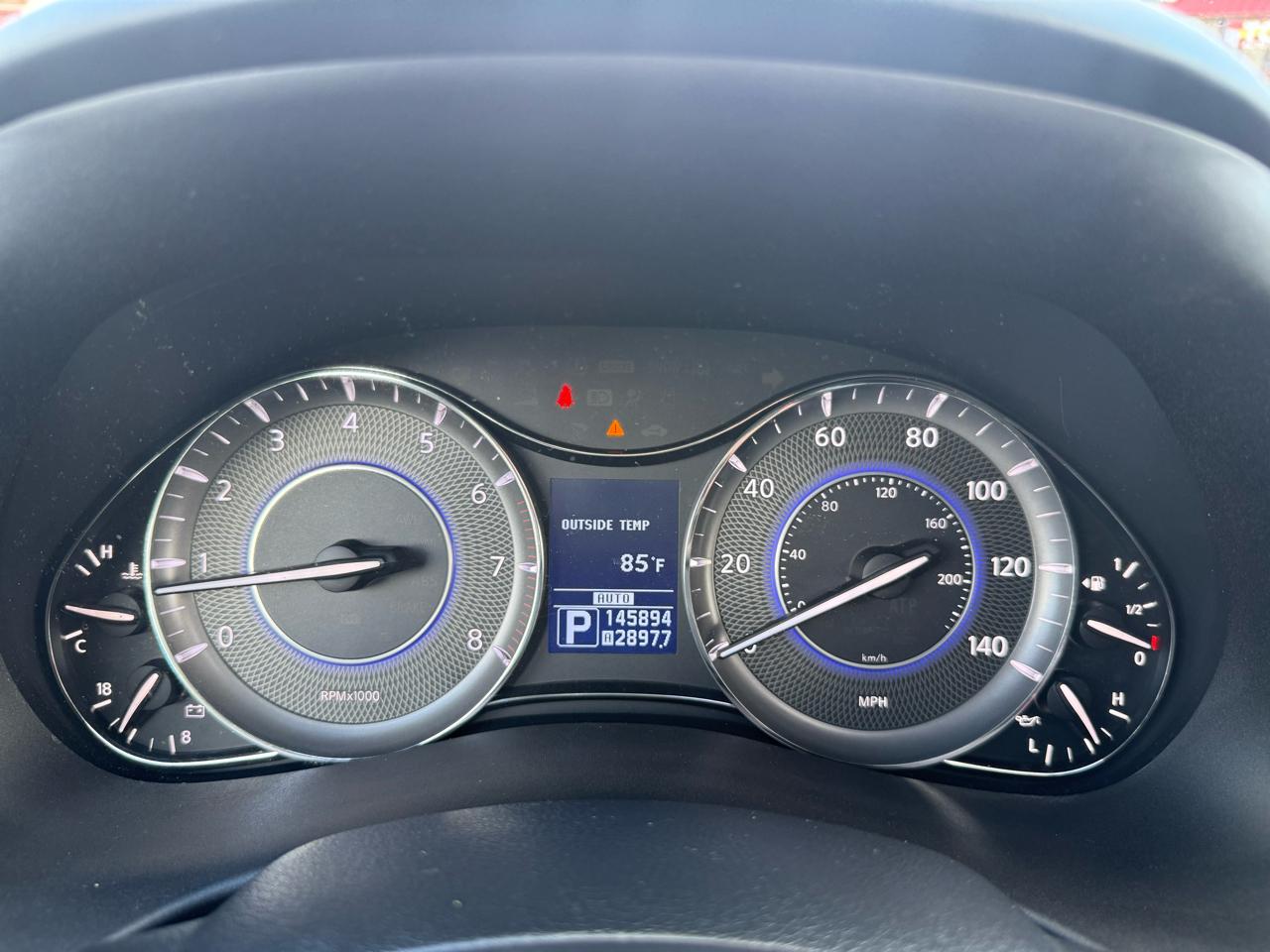 Infiniti QX56 4WD 2012