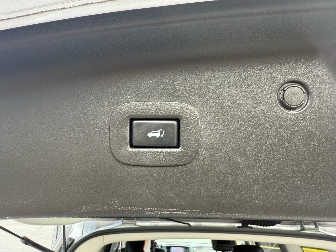 Infiniti QX56 4WD 2012