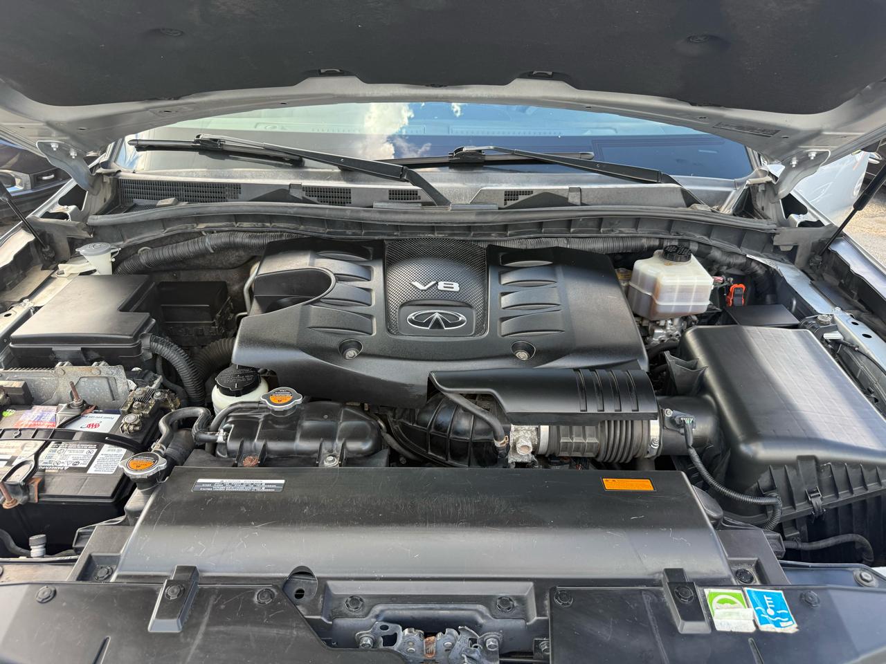 Infiniti QX56 4WD 2012