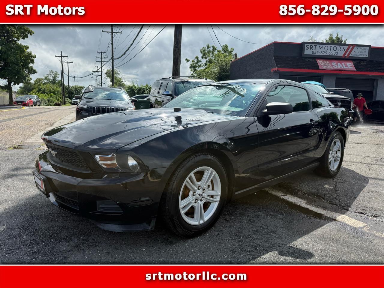 Ford Mustang V6 Coupe 2012