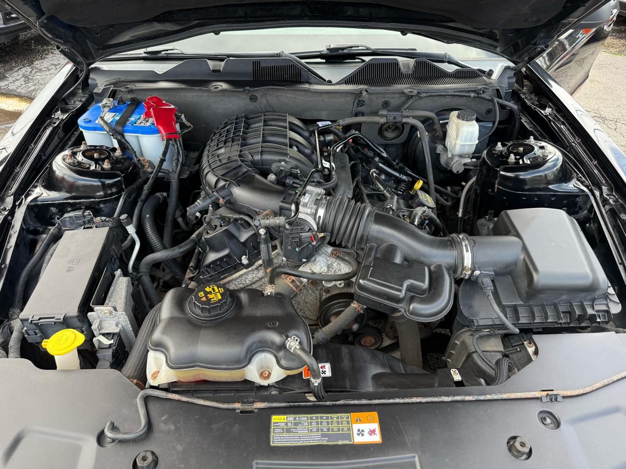 Ford Mustang V6 Coupe 2012