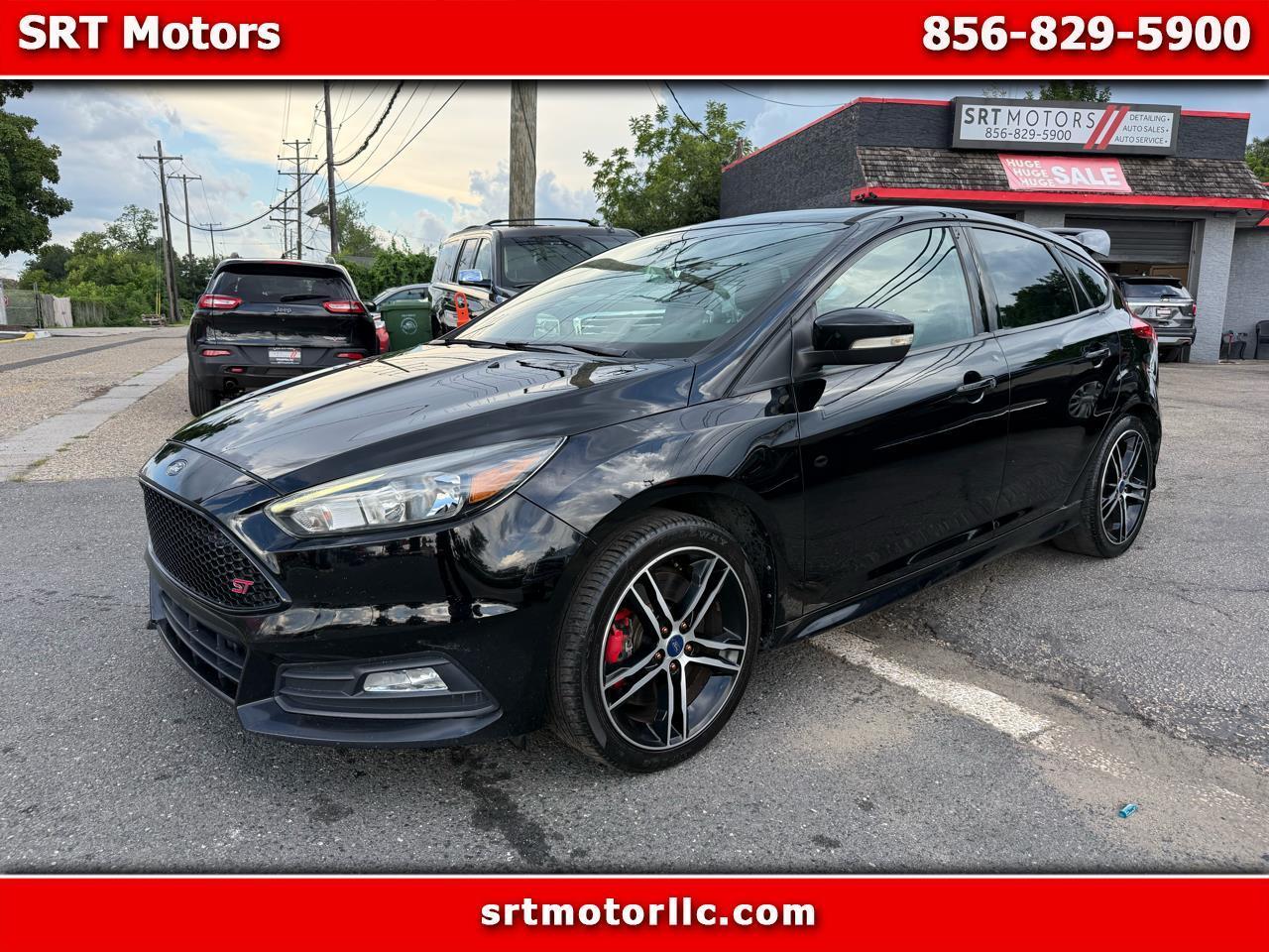Ford Focus ST Hatch 2016