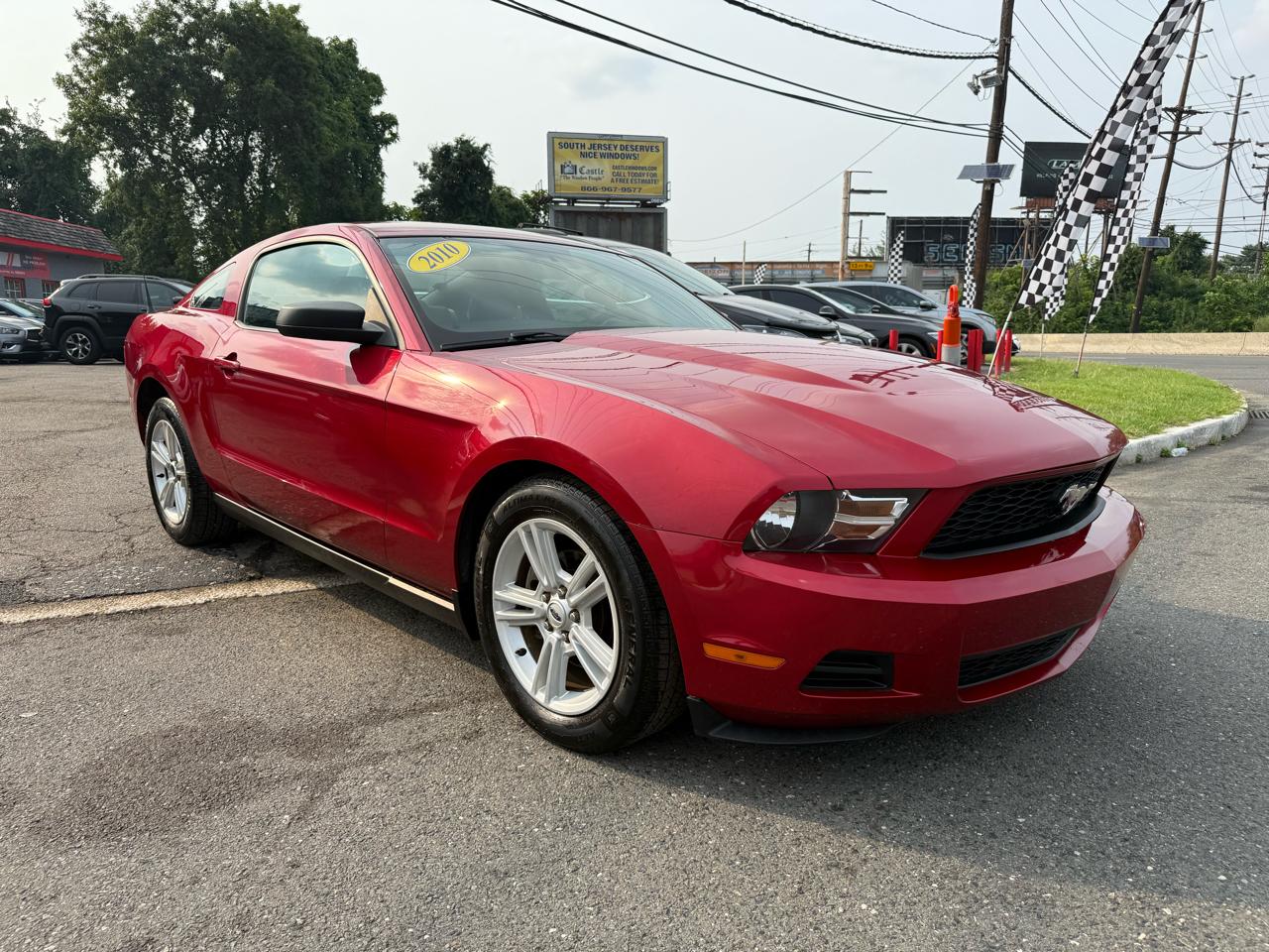 Ford Mustang V6 Coupe 2010