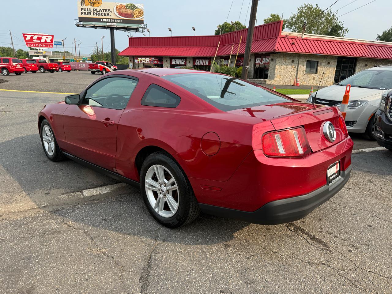 Ford Mustang V6 Coupe 2010