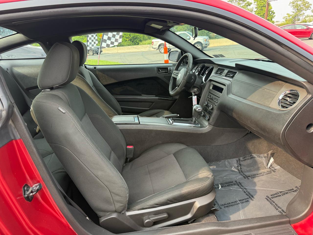 Ford Mustang V6 Coupe 2010